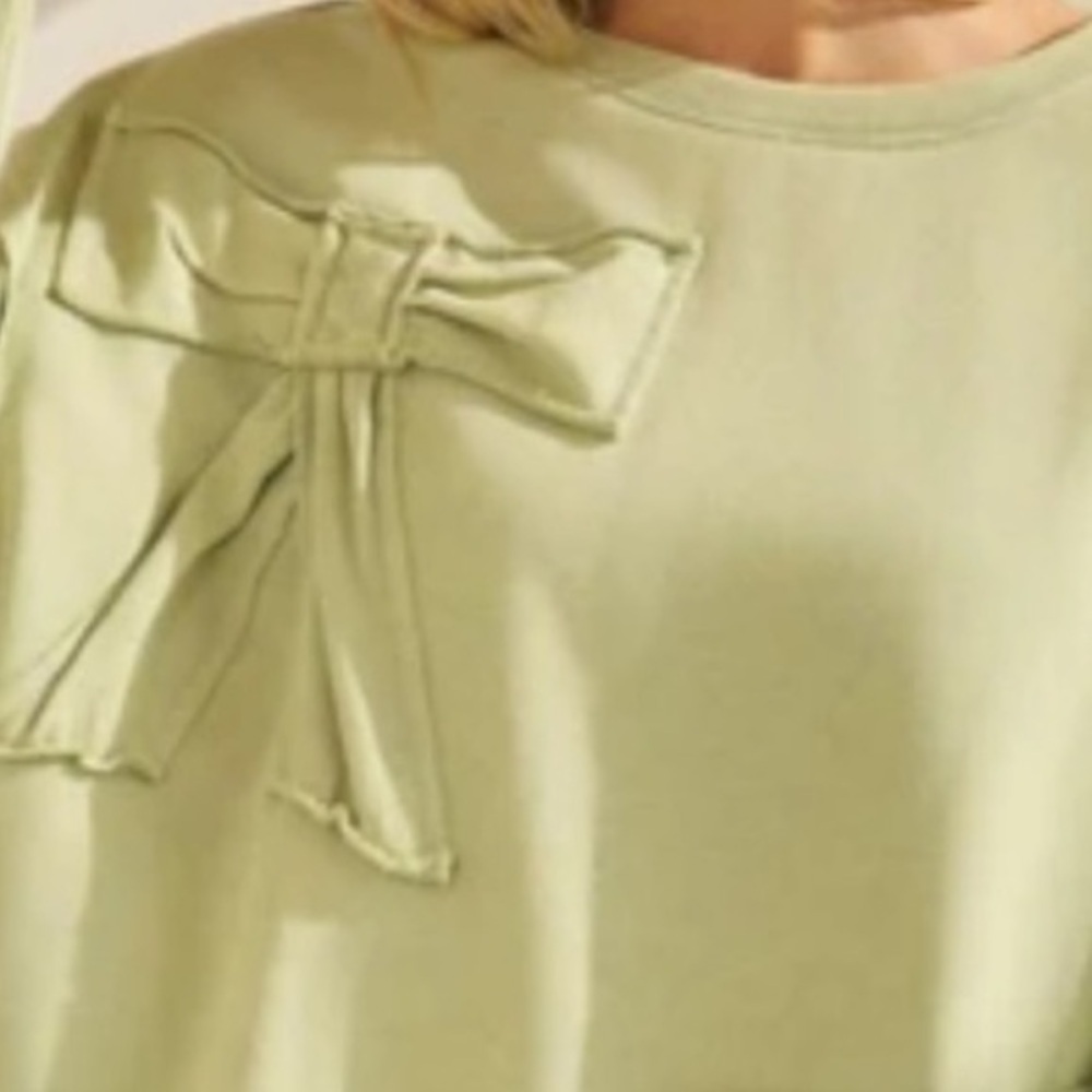 POL Sage Green Whimsy Distressed Bohemian Bow Detail Sweatshirt NWT - Picture 5 of 7